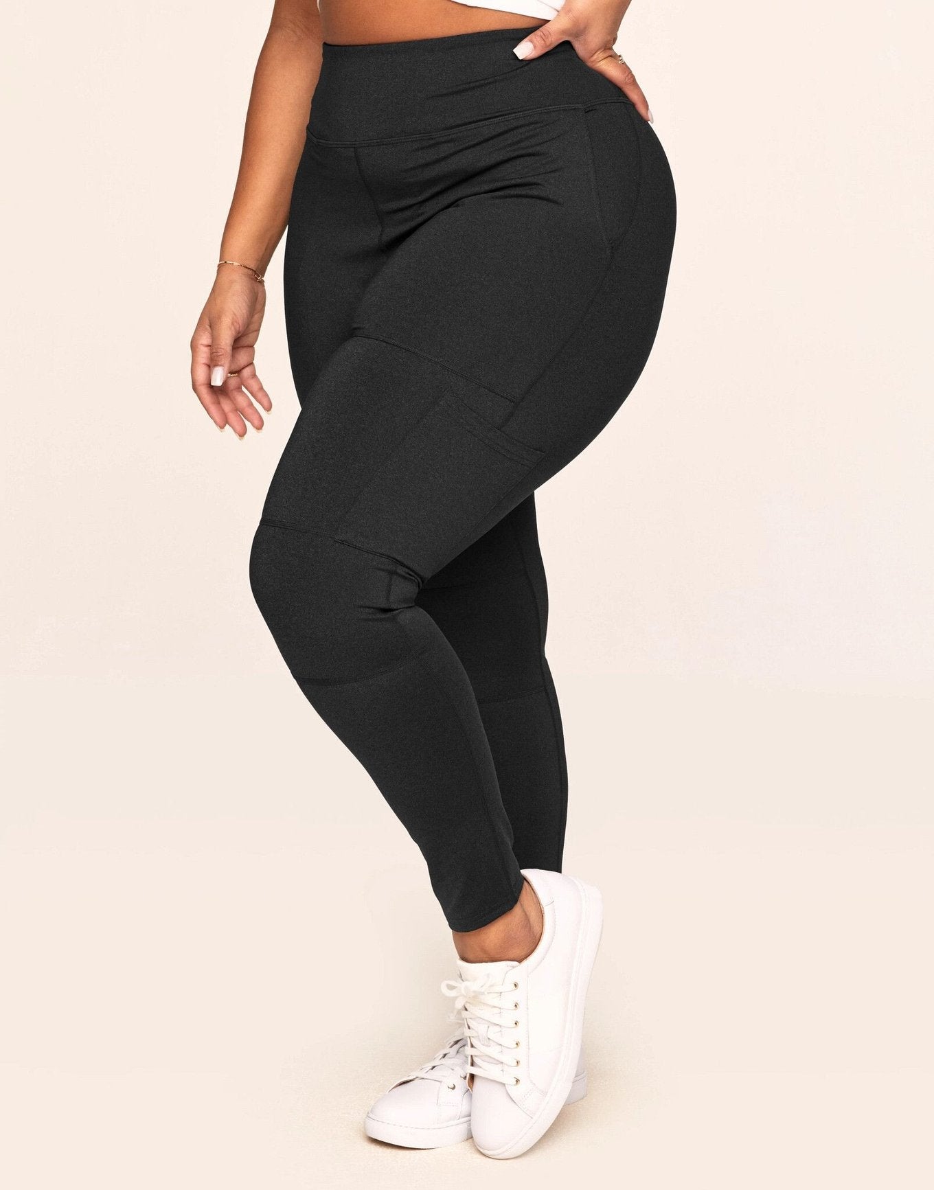 Haley Heathered Cargo Legging Plus Negro