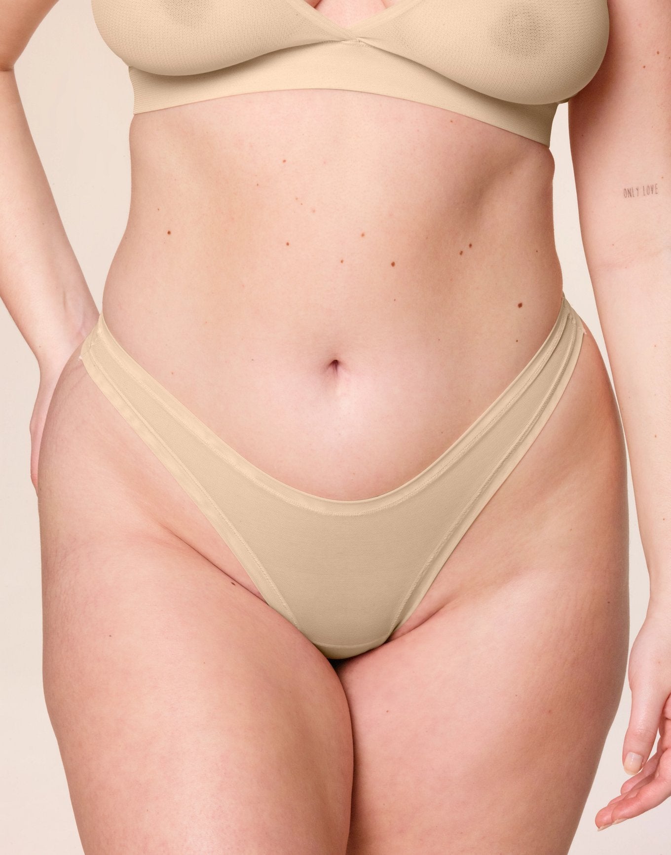 Bonnie Tanga Plus Beige