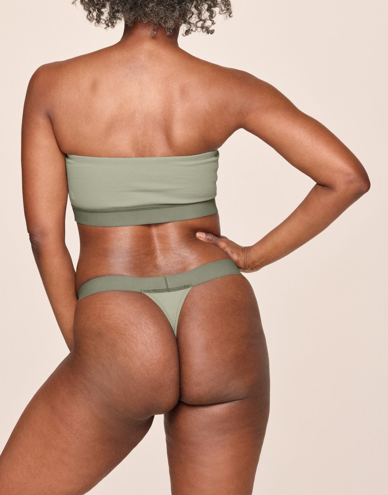 Tess Tanga Verde