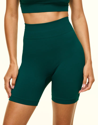 The Ultimate Bike Short Verde