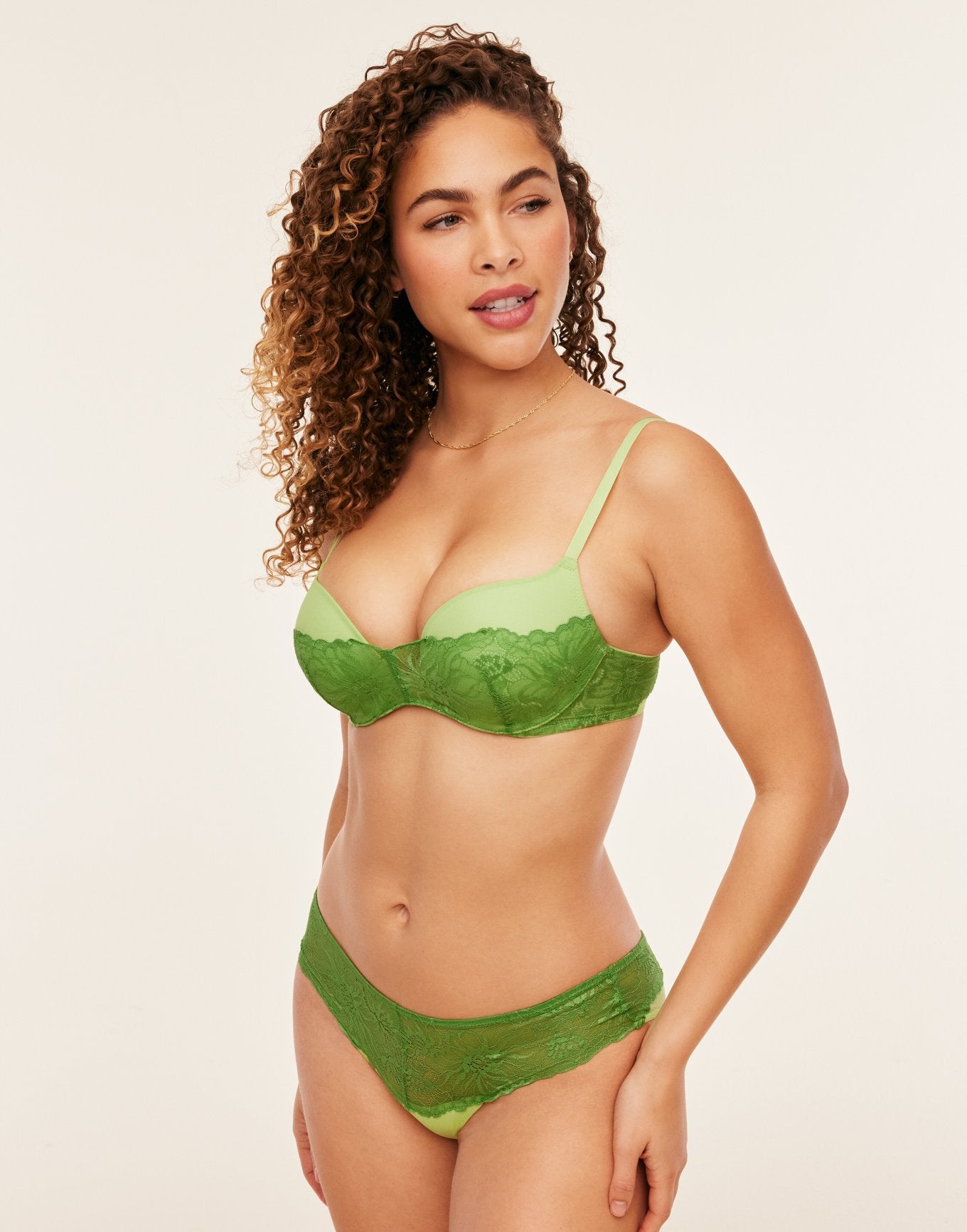 Cyla Push Up Verde