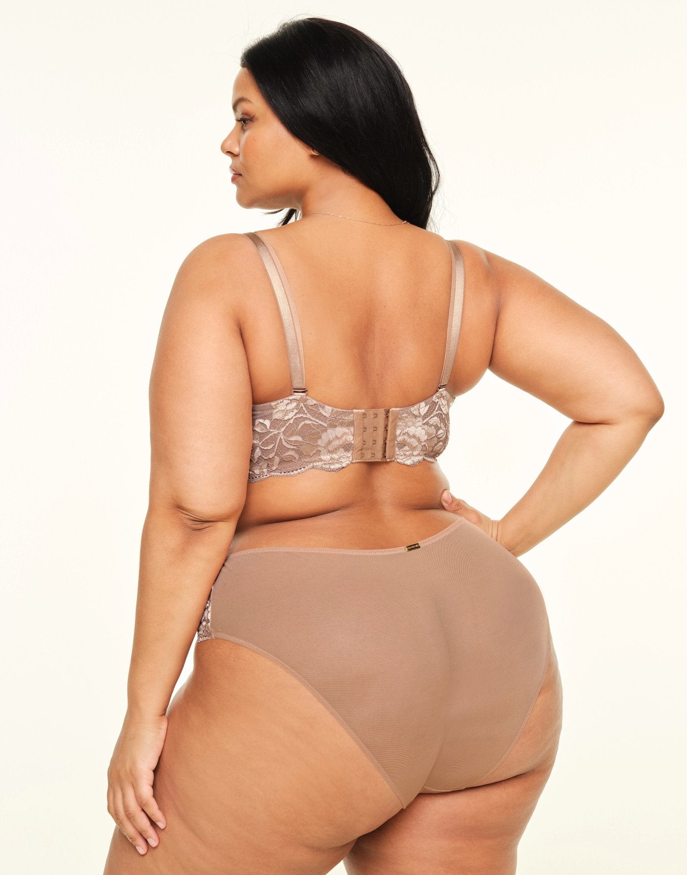 Lyza Push Up Plus Beige