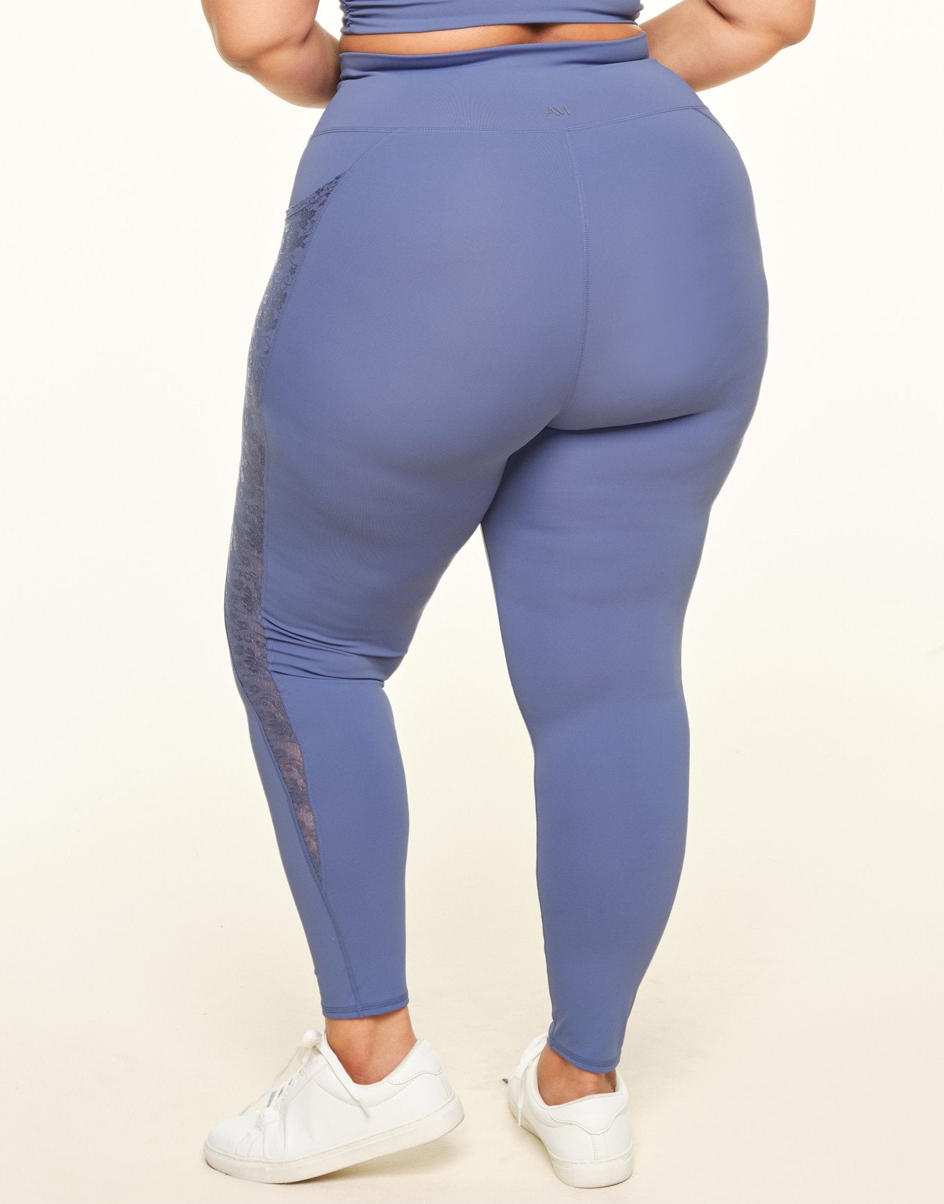 Deanna Plus Azul